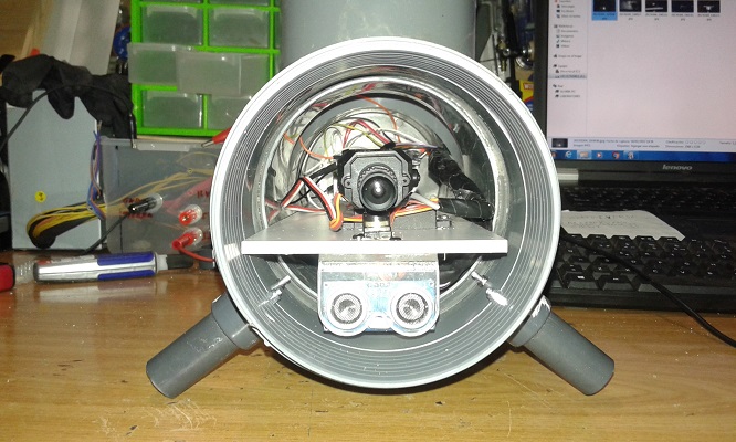 tachaaan, como dicen en los espectáculos de magia, aquí esta la primera presentación de la electrónica dentro del ROV, aunque no sea la definitiva, por lo menos nos podemos hacer una idea del resultado provisional<br /><br />tachaaan, as they say in the magic shows, here is the first presentation of the electronics within the ROV, although it is not the definitive one, at least we can get an idea of the provisional result